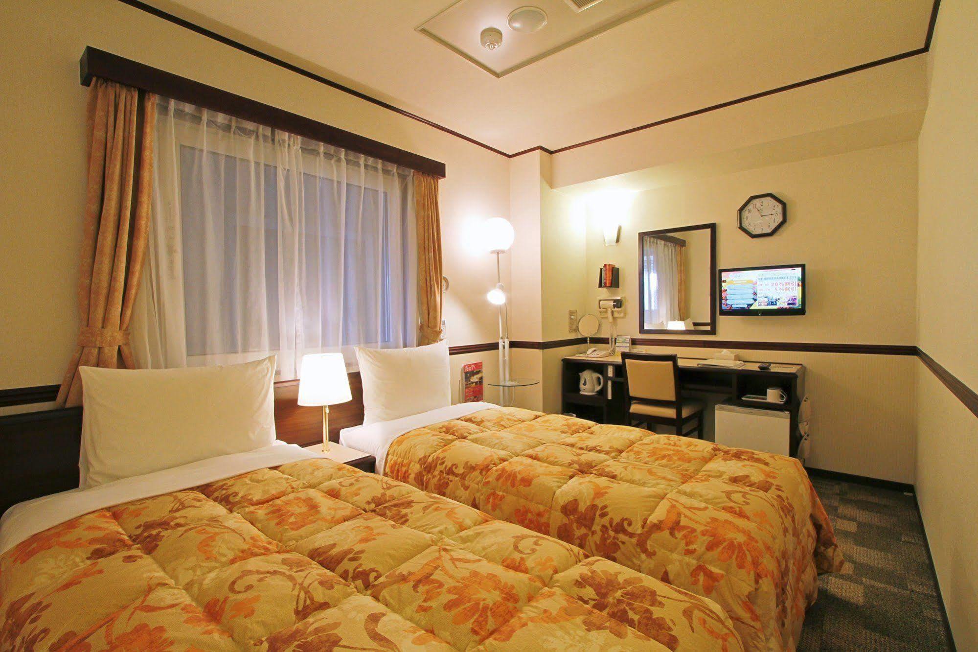 Toyoko Inn Gifu-Hashima-Eki Shinkansen Minami-Guchi Hashima  Dış mekan fotoğraf